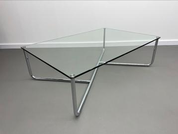 Gispen Salontafel beschikbaar voor biedingen