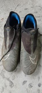 Nike voetbalschoenen, Maat XS of kleiner, Ophalen of Verzenden, Zo goed als nieuw, Schoenen