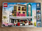 Lego Downtown Diner / Nieuw en Geseald, Ophalen of Verzenden, Nieuw, Complete set, Lego