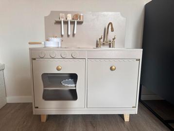 Petite Amélie Houten Speelkeuken Beige/Taupe - ZGAN! beschikbaar voor biedingen