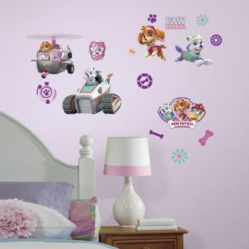 Paw Patrol Muurstickers Skye en Everest - VAN 24,95 NU 14,95 beschikbaar voor biedingen
