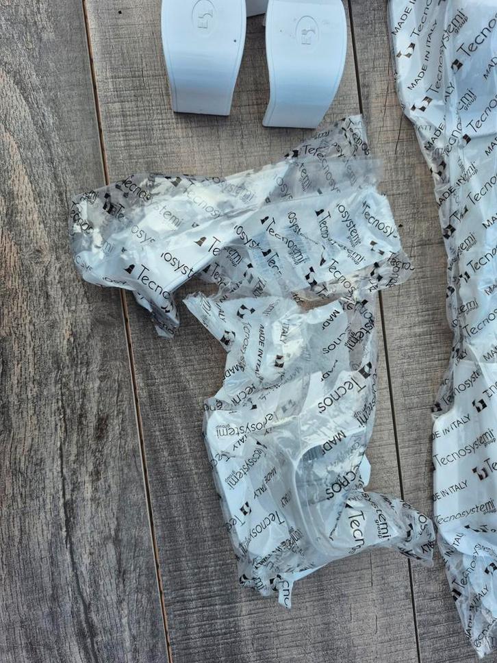 Airco goot stukken Tecnosystemi, Doe-het-zelf en Verbouw, Buizen en Afvoer, Nieuw, Bochten, Minder dan 2 meter, Ophalen