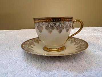 Antieke Tirschenreuth Bavaria Kop en Schotel beschikbaar voor biedingen