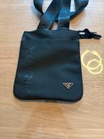 Nieuwe, Sieraden, Tassen en Uiterlijk, Tassen | Schoudertassen, Ophalen of Verzenden, Zo goed als nieuw, Zwart