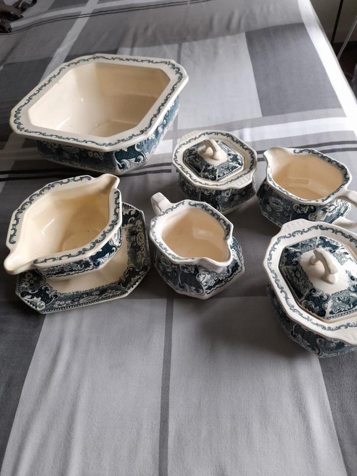 Victoria Blauw Maastricht Regout Plateel Servies, Antiek en Kunst, Antiek | Servies compleet, Ophalen of Verzenden