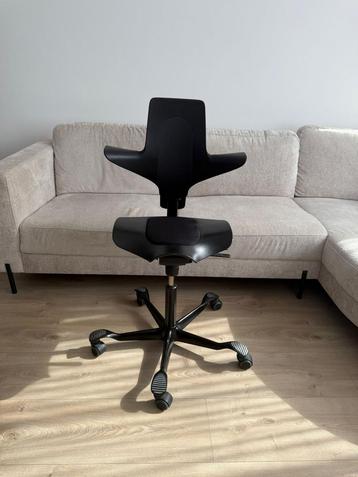 HÅG Capisco 8020 Ergonomische Bureaustoel – Topstaat beschikbaar voor biedingen