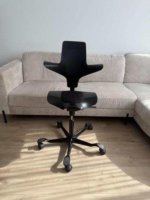 HÅG Capisco 8020 Ergonomische Bureaustoel – Topstaat, Huis en Inrichting, Bureaustoelen, Ophalen of Verzenden