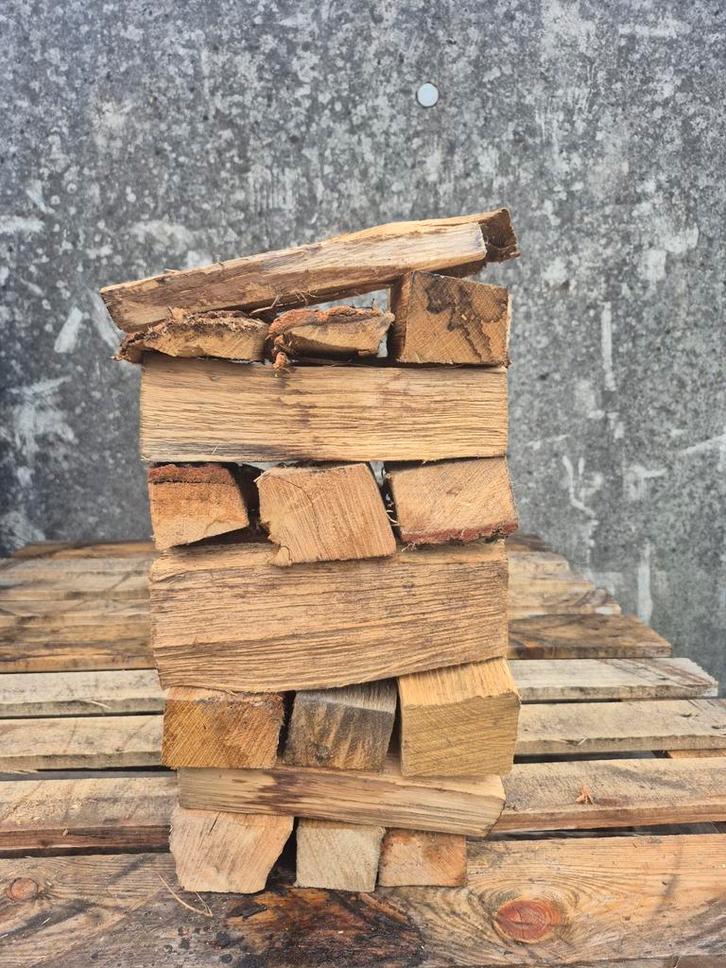Droog Haardhout eik/beuk – €140,- – Gratis Bezorgd, Tuin en Terras, Haardhout, Blokken, Eikenhout, 6 m³ of meer, Ophalen of Verzenden