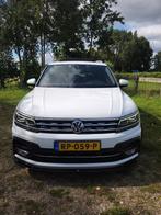 Volkswagen Tiguan R-line 1.4 TSI 110KW DSG 2017 Wit, Auto's, Volkswagen, 1800 kg, Zwart, 4 cilinders, Leder