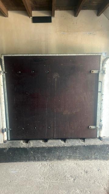 Paarden, pony’s, box deur, stal, inrichting beschikbaar voor biedingen