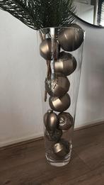 Glazen vaas met brocante ballen, Huis en Inrichting, Ophalen of Verzenden, Zo goed als nieuw