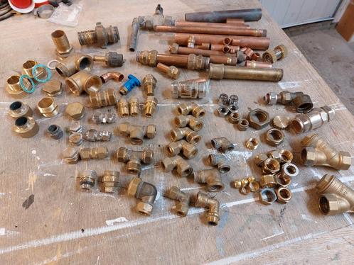 Verzameling messing koppelingen 15mm, 22mm 1/2" 3/4" 1", Doe-het-zelf en Verbouw, Buizen en Afvoer, Zo goed als nieuw, Overige typen