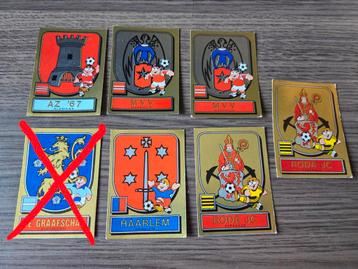 6 emblemen panini voetbal 82 - 1982 beschikbaar voor biedingen