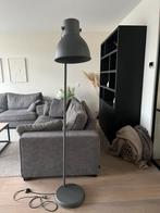 Ikea staande lamp Hektar grijs, Huis en Inrichting, Ophalen of Verzenden, Zo goed als nieuw, 150 tot 200 cm
