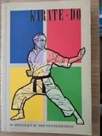 Karate-Do boek door M. Meeus & F.M. Van Haesendonck, Ophalen of Verzenden, Gelezen, M. Meeus & F.M. Van Haesendonck, Vechtsport