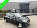 Renault Clio 1.6-16V Dynam.Luxe Panoramadak, Voorwielaandrijving, Gebruikt, 4 cilinders, Zwart