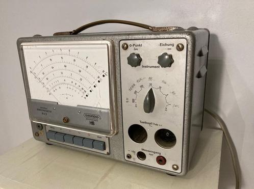 Buisvoltmeter Grundig RV3 6062 uit 1960 VTVM vintage retro, Antiek en Kunst, Antiek | Tv's en Audio, Ophalen of Verzenden