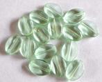 Ovalen platte licht groene glas kralen 15x11 mm, Verzenden, Nieuw, Kraal