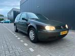 Golf 4 uit 1999 – Rijdt top! Goedkope en betrouwbare auto, Voorwielaandrijving, 1037 kg, 74 pk, 4 cilinders