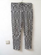 A24 SAO PAULO broek zwart wit maat 40, Kleding | Dames, Broeken en Pantalons, Maat 38/40 (M), Zwart, Ophalen of Verzenden, Zo goed als nieuw