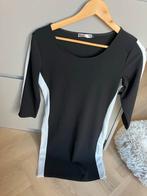 Zwarte jurk met witte accenten, Maat 38/40 (M), Zwart, Ophalen of Verzenden, Zo goed als nieuw