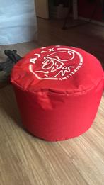 Ajax poef zitzak rood, Huis en Inrichting, Zitzakken, Ophalen, Zo goed als nieuw, Rood