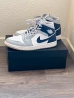 Air Jordan 1 Mid - Zo goed als nieuw - Maat 42, Overige kleuren, Air Jordan, Ophalen of Verzenden, Sneakers of Gympen