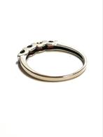 14k witgouden ring met granaatsteen en diamant, 18 tot 19, ., Ophalen of Verzenden, Zo goed als nieuw