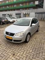 Volkswagen Polo 1.4 16V 59KW 2008 Grijs km 208146, Auto's, Voorwielaandrijving, 40 €/maand, 4 cilinders, Bluetooth