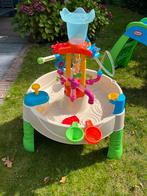 Little Tikes Watertafel compleet met accessoires, Ophalen of Verzenden, Zo goed als nieuw