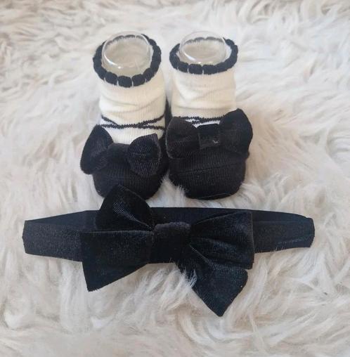 Babysokjes & Haarband Set met Strik - Nieuw, Kinderen en Baby's, Babykleding | Schoentjes en Sokjes, Nieuw, Meisje, Sokjes, Ophalen of Verzenden