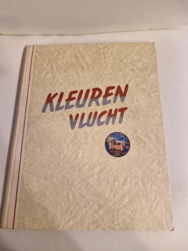 Kleuren Vlucht - Douwe Egberts Boek, Boeken, Prentenboeken en Plaatjesalbums, Gelezen, Ophalen of Verzenden