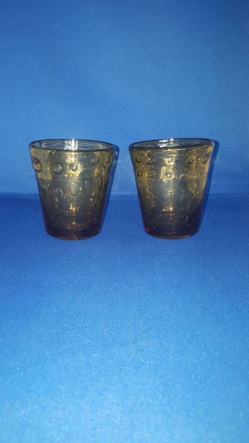 Vintage spijkerglas, glas met bellen bruin, set van 2. 1A21, Antiek en Kunst, Antiek | Glas en Kristal, Ophalen of Verzenden