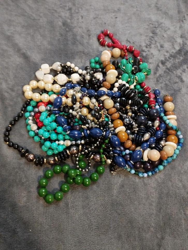 Mix Vintage kralen, 20 stuks, in één partij verkocht., Sieraden, Tassen en Uiterlijk, Broches, Overige materialen, Overige kleuren