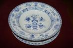 Potiche blauw Societe Ceramique groot en diep bord, Antiek en Kunst, Antiek | Servies los, Ophalen of Verzenden