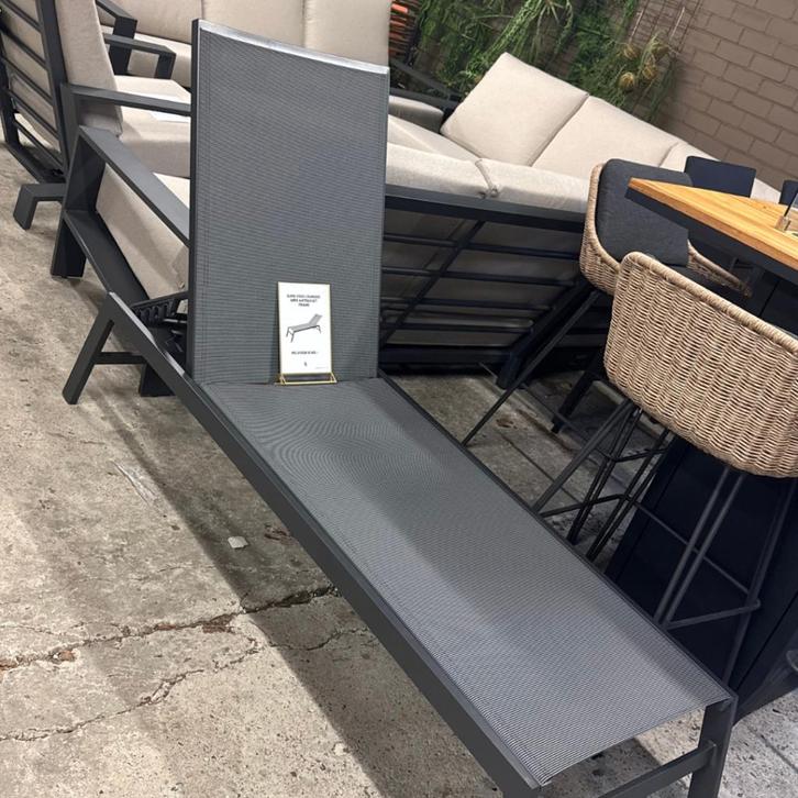 SUNS Vigo ligbed | loungebed, Tuin en Terras, Ligbedden, Nieuw, Aluminium, Ophalen of Verzenden