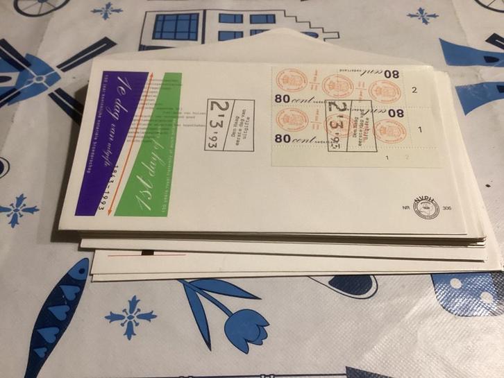 No6310 Afwijkend E306 blok van 4 met hoekstuk Heb ook van, Postzegels en Munten, Postzegels | Eerstedagenveloppen, Onbeschreven