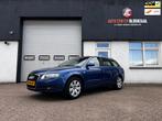 Audi A4 Avant 3.2 FSI quattro, Auto's, Audi, Parkeersensor, Blauw, Handgeschakeld, 92 €/maand