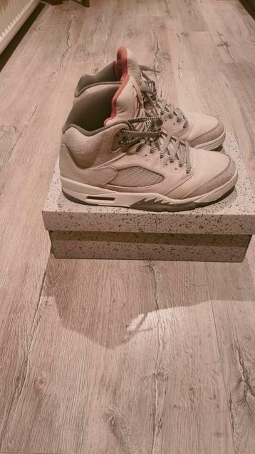 Jordan 5 craft maat 44 beschikbaar voor biedingen