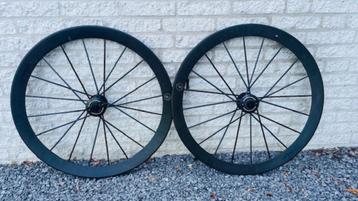 Lightweight Meilenstein EVO Disc Schwarz Edition  beschikbaar voor biedingen