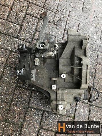 Skoda Volkswagen versnellingsbak 1.2 Code LVC beschikbaar voor biedingen