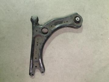 DRAAGARM LINKS VOOR Volkswagen Polo VI (AW1) (2Q0407151B) beschikbaar voor biedingen