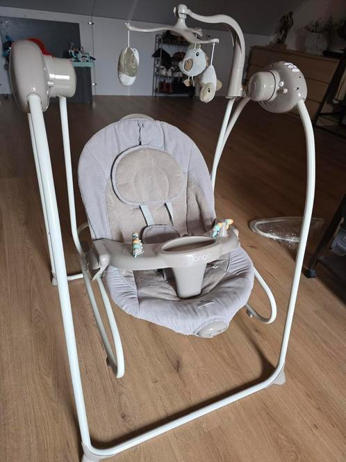 Hele fijne schommel/wipstoel, Kinderen en Baby's, Wipstoeltjes, Zo goed als nieuw, Overige merken, Verstelbaar, Ophalen