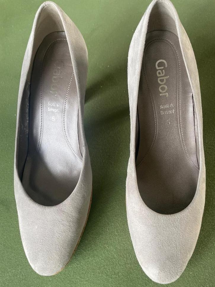 Schoenen Gabor 3 paar, Kleding | Dames, Schoenen, Zo goed als nieuw, Pumps, Grijs, Ophalen of Verzenden