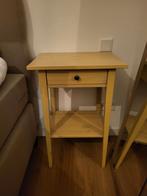 Ikea Hemnes Nachtkastje, Huis en Inrichting, Slaapkamer | Nachtkastjes, Ophalen, Gebruikt, Minder dan 45 cm, 55 tot 70 cm