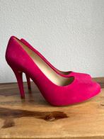 Mooie roze Unisa pumps Maat 39 Zgan!, Kleding | Dames, Schoenen, Pumps, Ophalen of Verzenden, Zo goed als nieuw, Roze