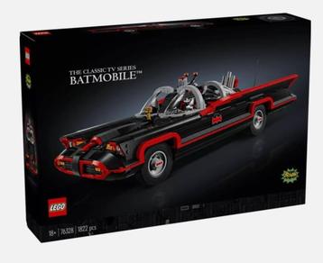 LEGO 76328 Batmobile 1966 beschikbaar voor biedingen