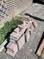 Gratis tegels zelf afhalen, Ophalen, Zo goed als nieuw, 10 m² of meer, Beton