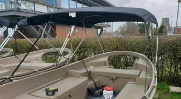 Professionele biminitop voor Whaly sloep Classic 450 beschikbaar voor biedingen