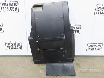 DAF 2042659 Spatbord voor Re. beschikbaar voor biedingen